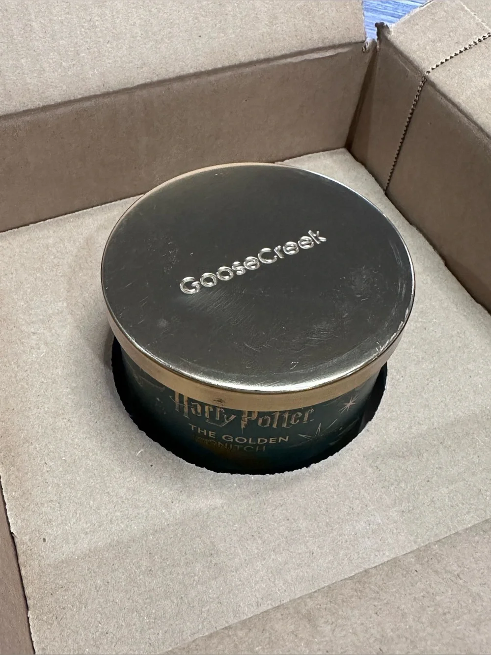 Goose Creek Harry Potter The Golden Snitch 14.5 oz 3-Wick Scented Candle New